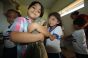 As crianças ficaram impressionadas com as abóboras gigantes doadas pela UFT/ Joice Danielle Nascimento - Sucom UFT